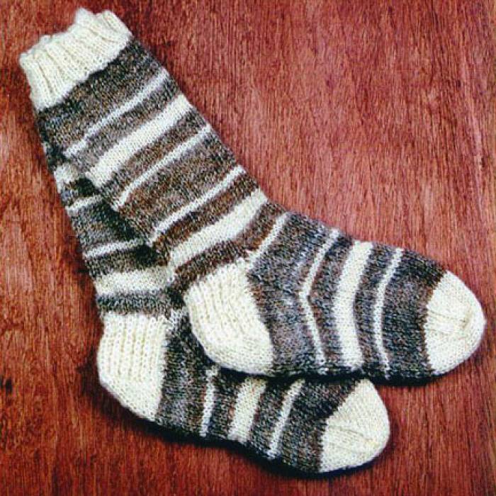 Teaser image for Knitting Socks: The Essential Craft