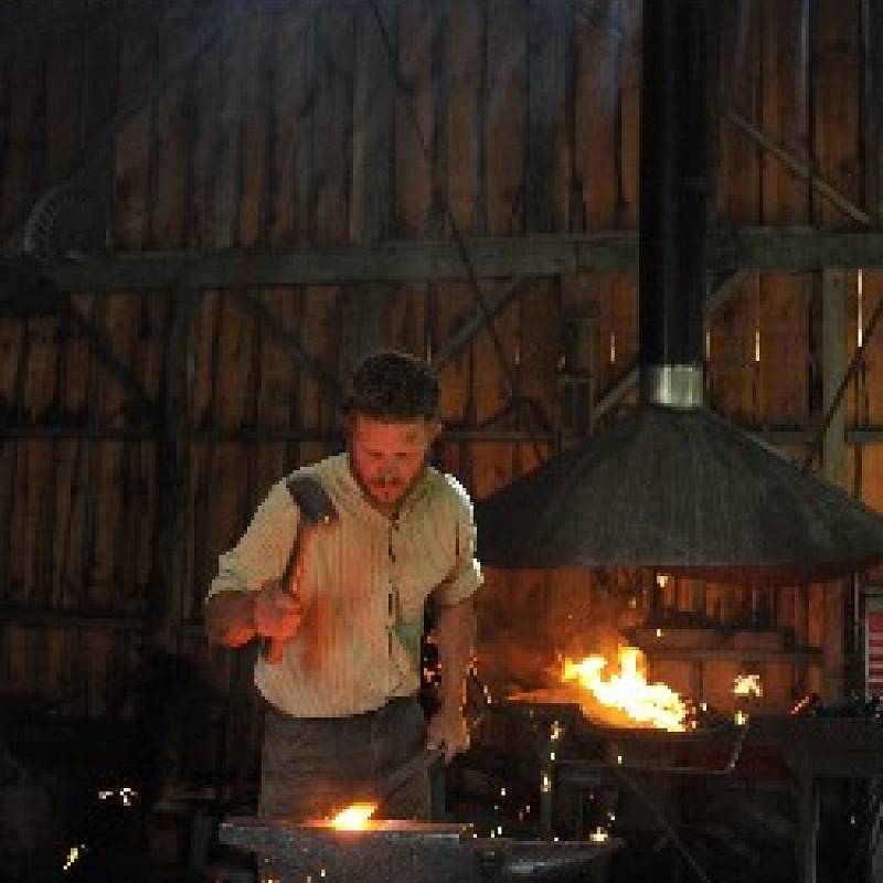 North House Folk School photo of instructor, Robert Schulz